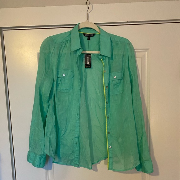 Express Button Down - Picture 6 of 8